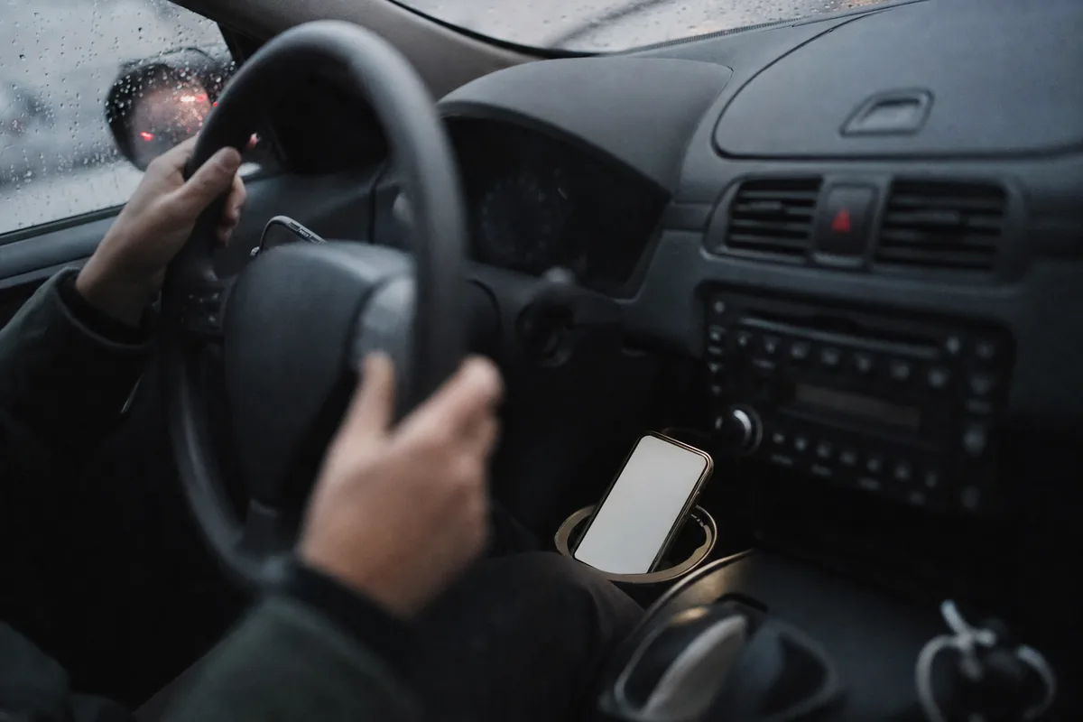 Distracted Driving in Michigan: The Numbers Are Staggering